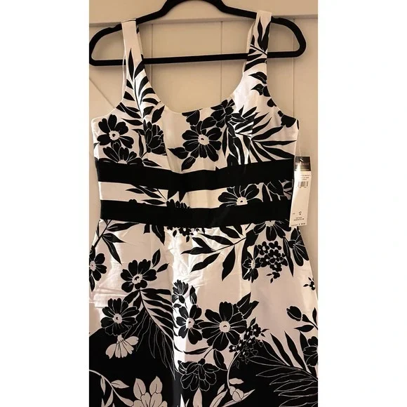 NWT Donna‎ Ricco New York Black White Floral Pattern Sleeveless Dress Sz 12 - Picture 2 of 7